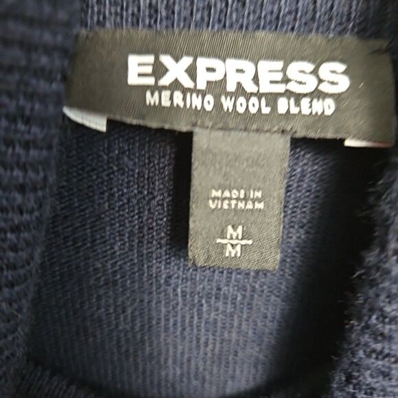 Express Navy Turtleneck Women's Med tunic Marino Wool nylon Sweater soft - Picture 2 of 10